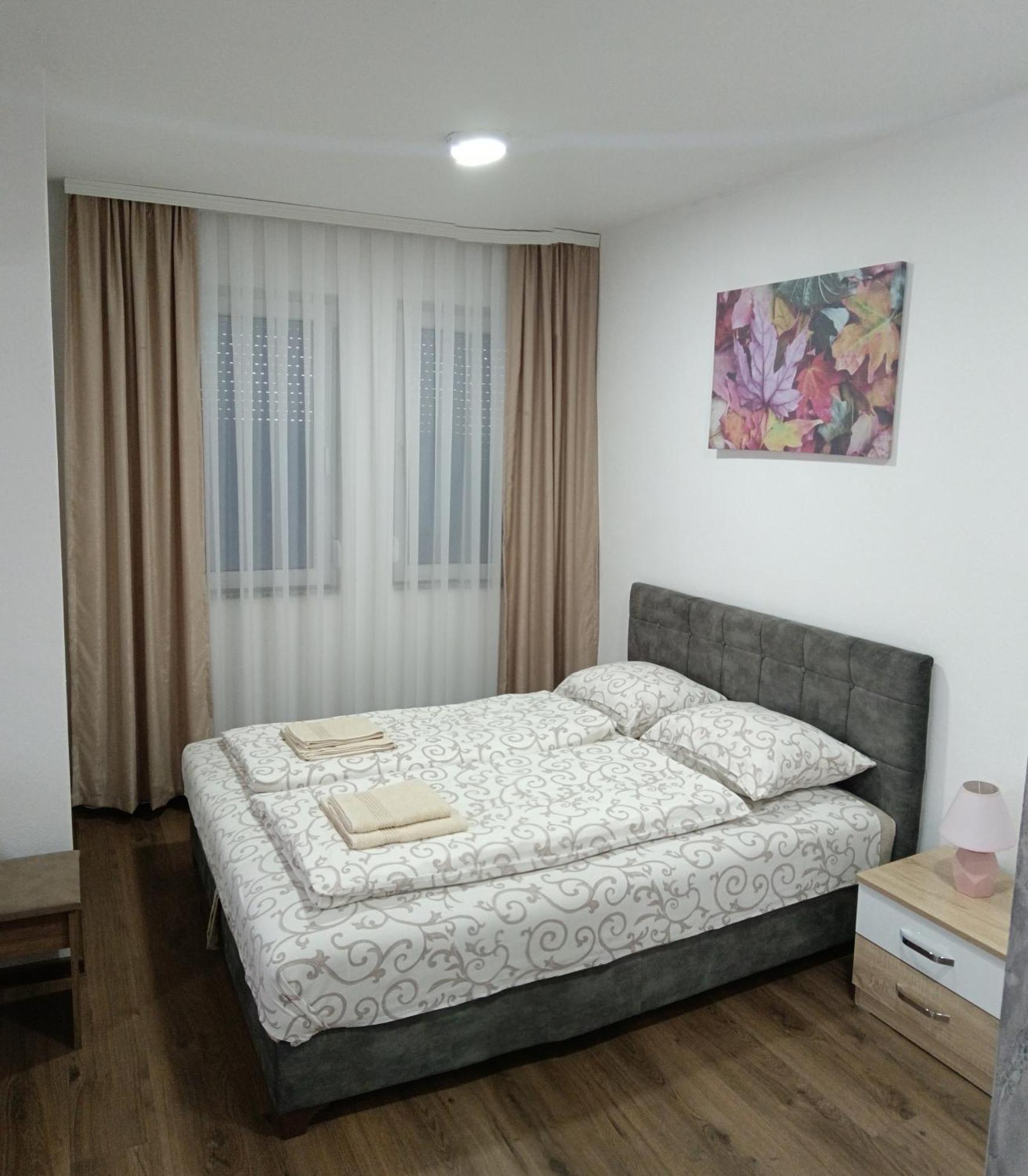 סייניצה Apartmani Centar מראה חיצוני תמונה